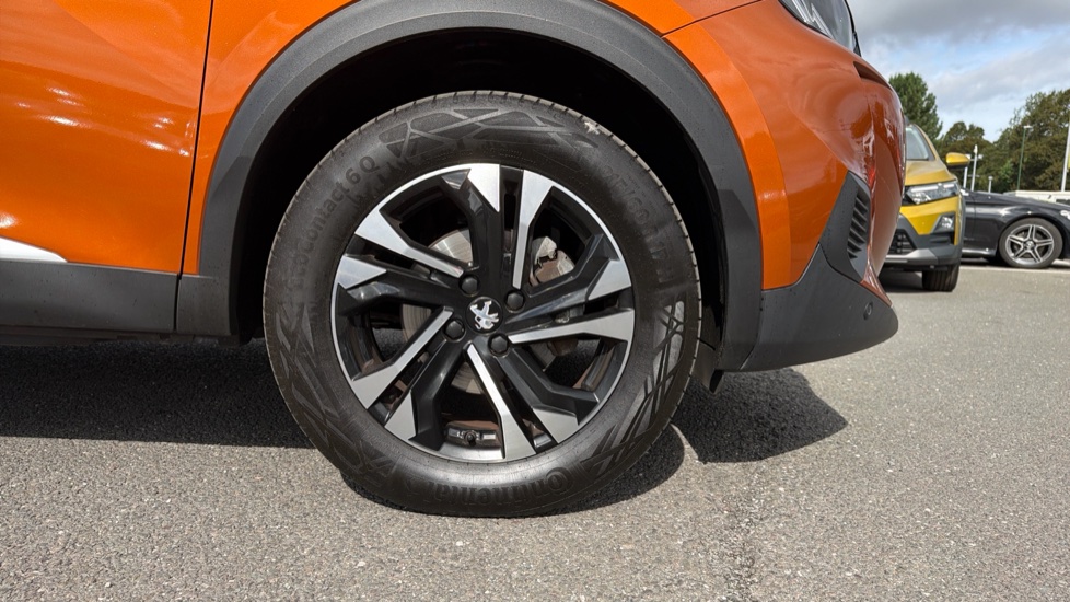 Peugeot 2008 1.2 PureTech 130 GT 5dr EAT8 Petrol Estate - Image 7