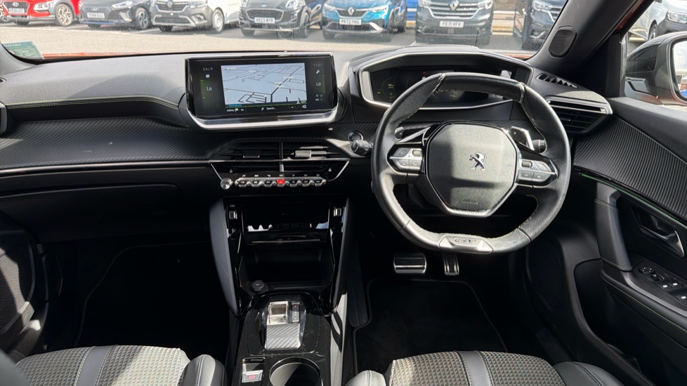 Peugeot 2008 1.2 PureTech 130 GT 5dr EAT8 Petrol Estate - Image 10