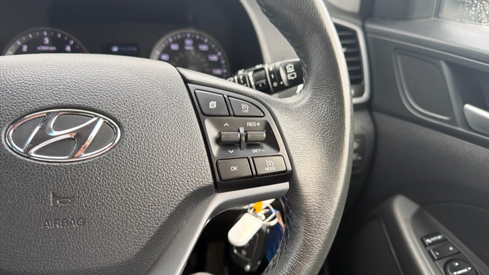 Hyundai TUCSON 1.7 CRDi Blue Drive SE Nav 5dr 2WD Diesel Estate - Image 23