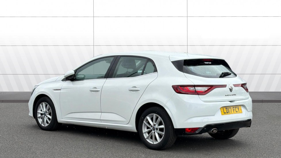 Renault Megane 1.5 dCi Dynamique Nav 5dr Diesel Hatchback - Image 2