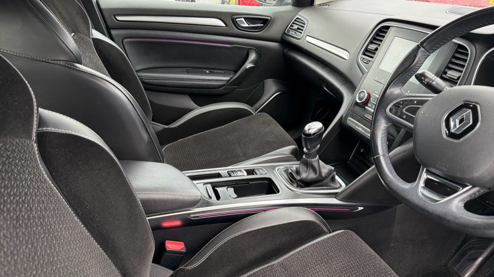 Renault Megane 1.5 dCi Dynamique Nav 5dr Diesel Hatchback - Image 14