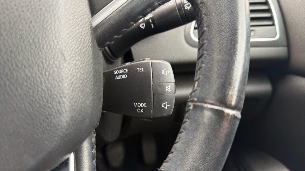 Renault Megane 1.5 dCi Dynamique Nav 5dr Diesel Hatchback - Image 23