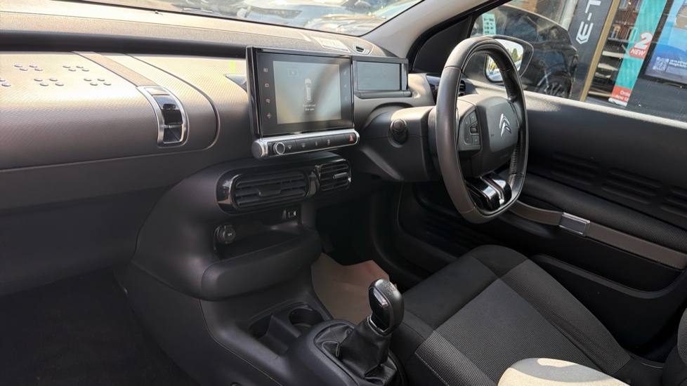 Citroen C4 Cactus 1.6 BlueHDi Flair 5dr [non Start Stop] Diesel Hatchback - Image 9
