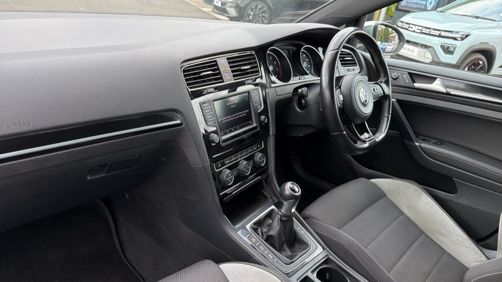 Volkswagen Golf 2.0 TSI R 5dr Petrol Hatchback - Image 9