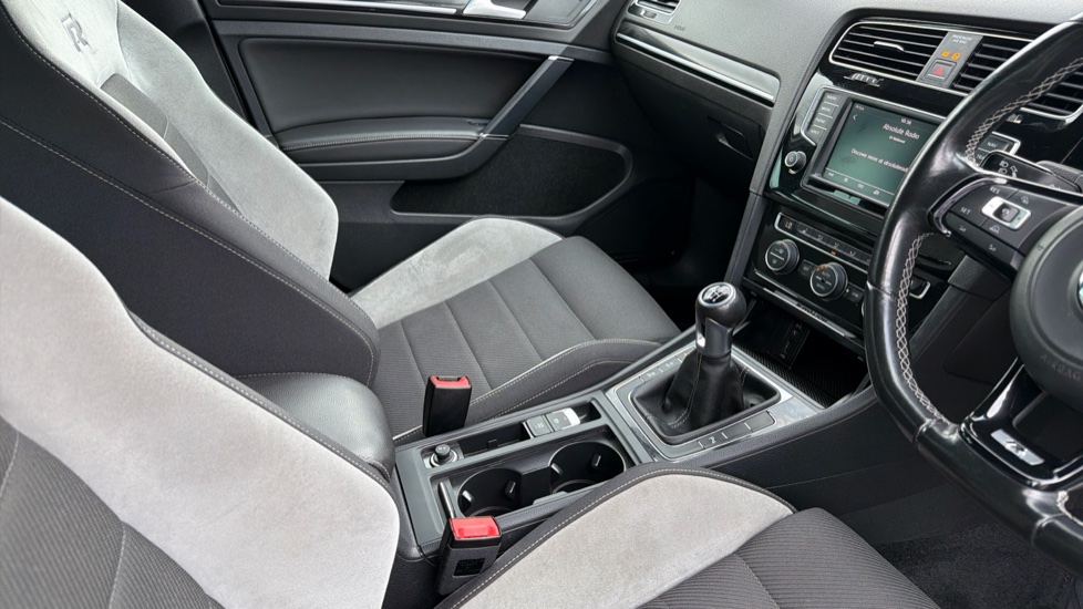 Volkswagen Golf 2.0 TSI R 5dr Petrol Hatchback - Image 14