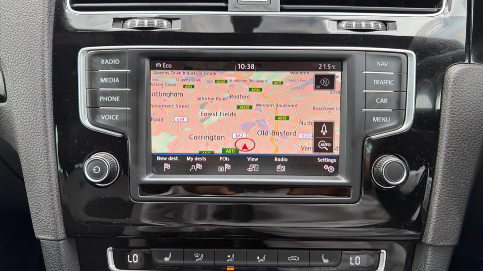 Volkswagen Golf 2.0 TSI R 5dr Petrol Hatchback - Image 26