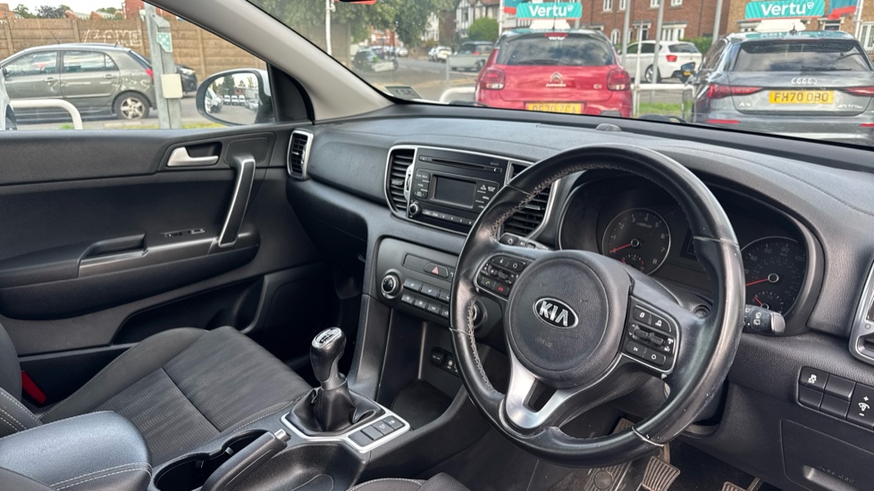 Kia Sportage 1.6 GDi ISG 1 5dr Petrol Estate - Image 11