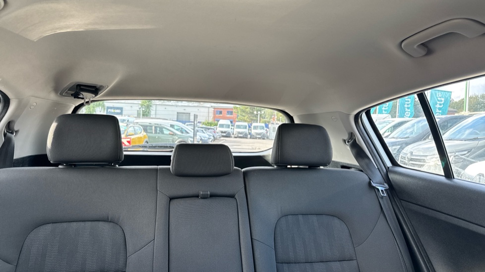 Kia Sportage 1.6 GDi ISG 1 5dr Petrol Estate - Image 15