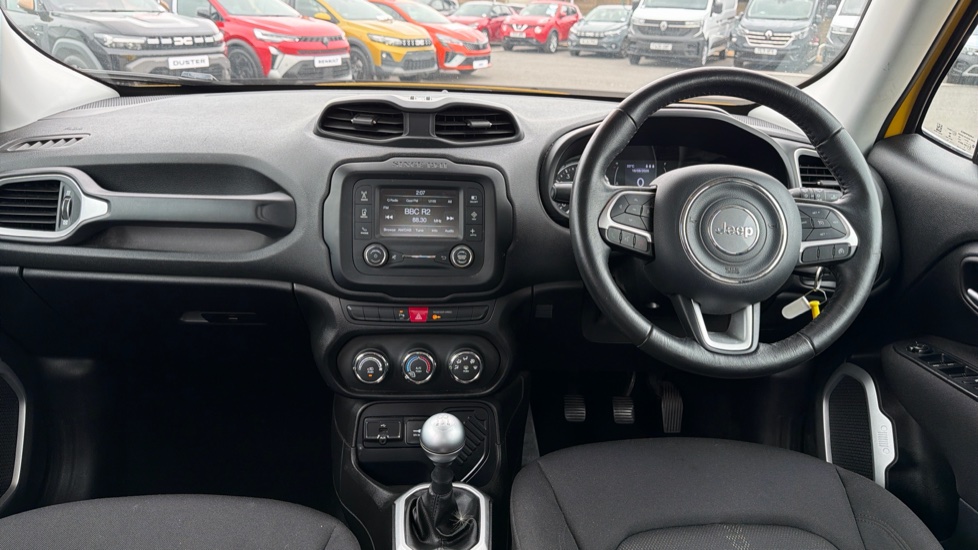 Jeep Renegade 1.6 E-torQ Longitude 5dr Petrol Hatchback - Image 10