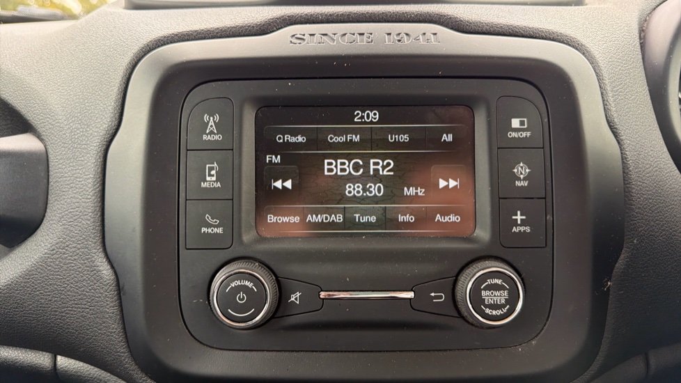 Jeep Renegade 1.6 E-torQ Longitude 5dr Petrol Hatchback - Image 12