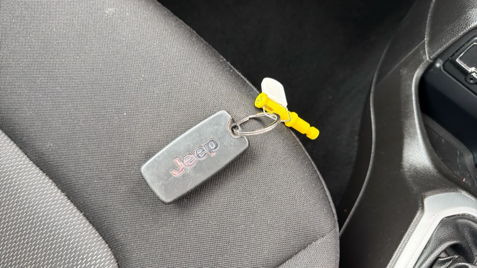 Jeep Renegade 1.6 E-torQ Longitude 5dr Petrol Hatchback - Image 20
