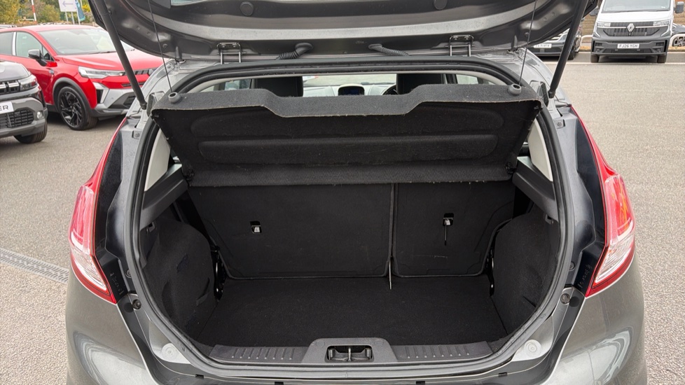 Ford Fiesta 1.0 EcoBoost Zetec 3dr Petrol Hatchback - Image 4