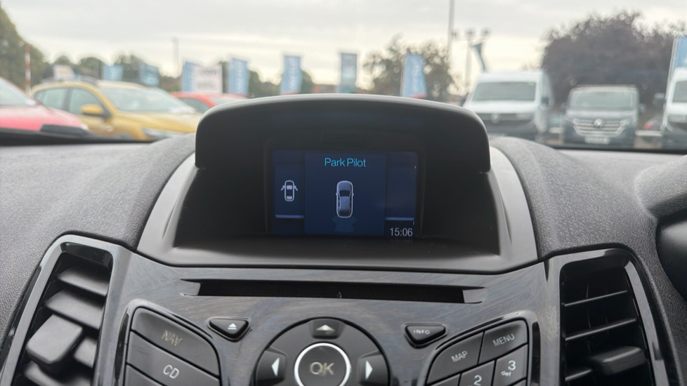Ford Fiesta 1.0 EcoBoost Zetec 3dr Petrol Hatchback - Image 26