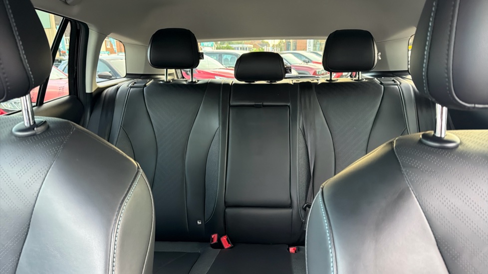 MG MG5 115kW Trophy EV Long Range 61kWh 5dr Auto Electric Estate - Image 15