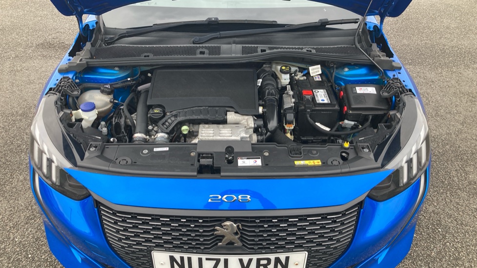 Peugeot 208 1.2 PureTech 130 GT 5dr EAT8 Petrol Hatchback - Image 8