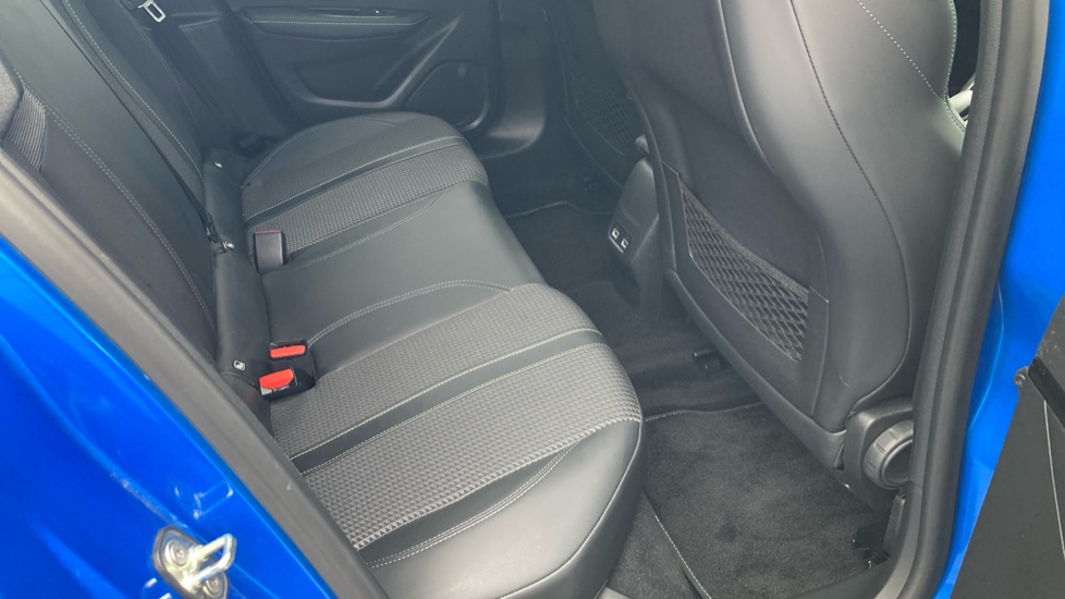 Peugeot 208 1.2 PureTech 130 GT 5dr EAT8 Petrol Hatchback - Image 34
