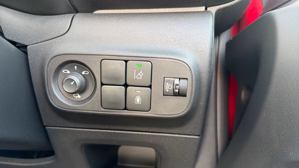 Citroen C3 1.2 PureTech 110 Flair 5dr Petrol Hatchback - Image 22
