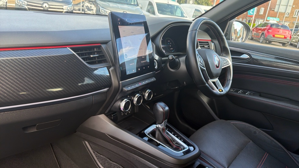 Renault Arkana 1.6 E-TECH Hybrid 145 R.S. Line 5dr Auto Hybrid Estate - Image 9