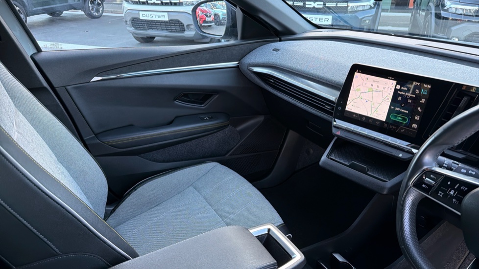 Renault Megane E-Tech EV60 160kW Launch Edition 60kWh OC 5dr Auto Electric Hatchback - Image 14