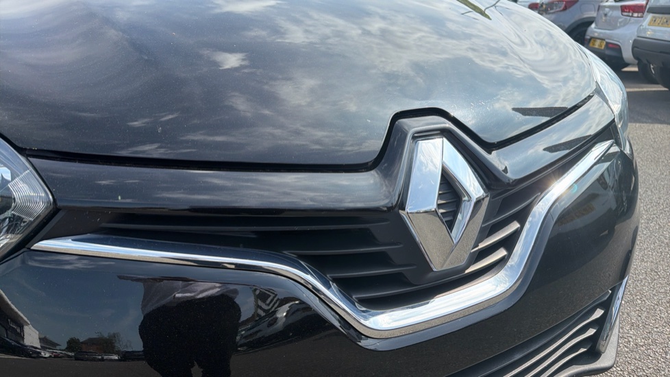 Renault Captur 0.9 TCE 90 Dynamique Nav 5dr Petrol Hatchback - Image 8