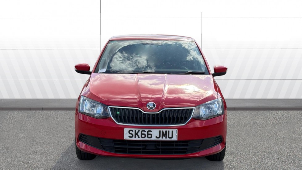 Skoda Fabia 1.0 MPI SE 5dr Petrol Hatchback - Image 3