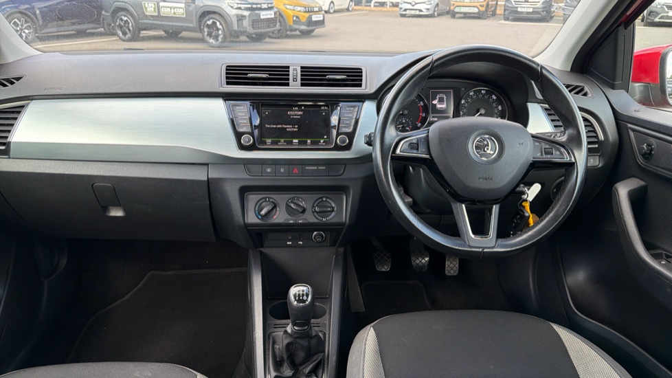 Skoda Fabia 1.0 MPI SE 5dr Petrol Hatchback - Image 10