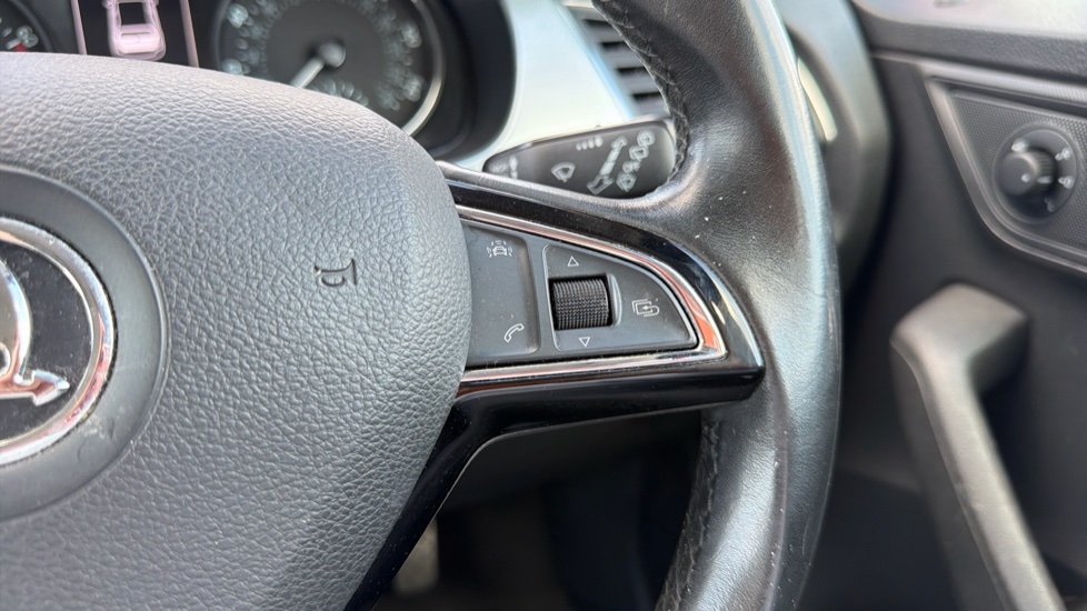 Skoda Fabia 1.0 MPI SE 5dr Petrol Hatchback - Image 23