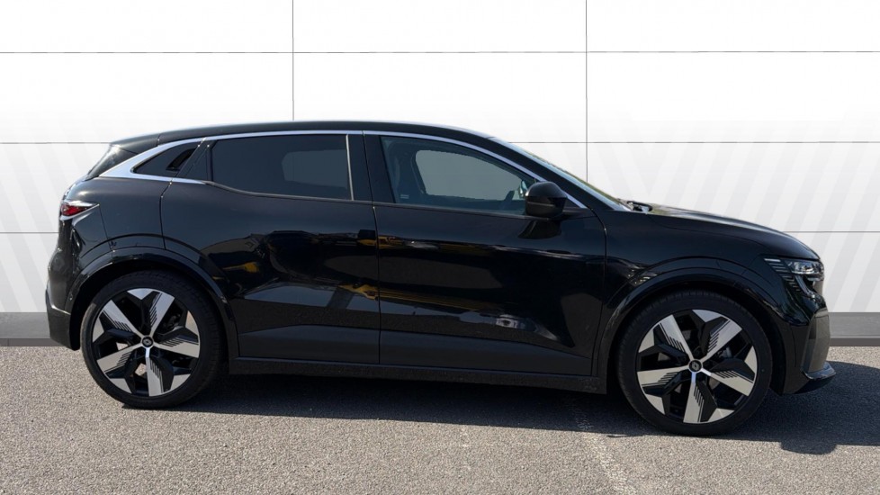 Renault Megane E-Tech EV60 160kW Techno Comfort Range 60kWh 5dr Auto Electric Hatchback - Image 5