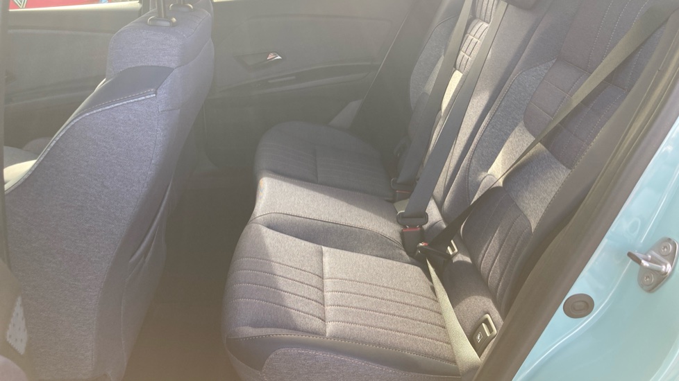 Renault 4 110kW Techno+ 52kWh Comfort range 5dr Auto Electric Estate - Image 16
