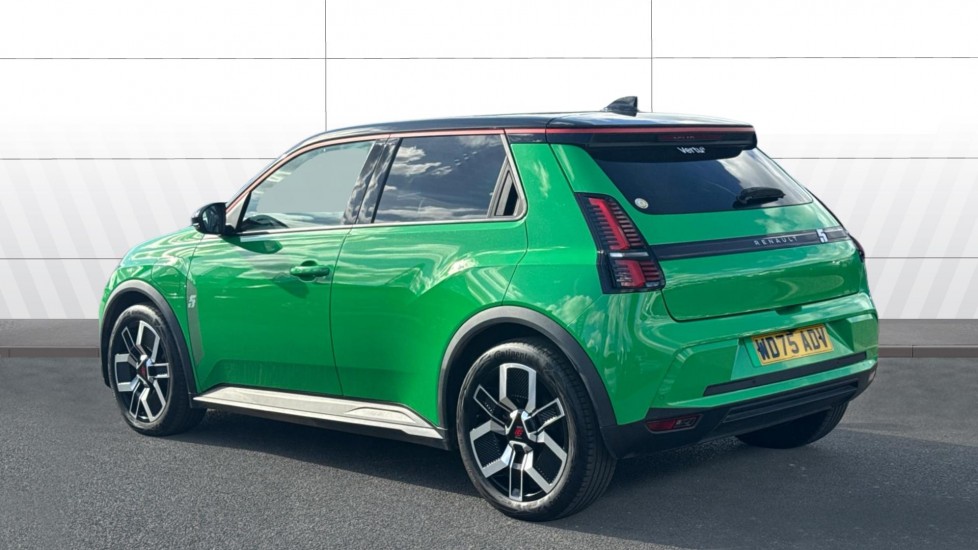 Renault 5 110kW Techno Comfort Range 52kWh 5dr Auto Electric Hatchback - Image 2