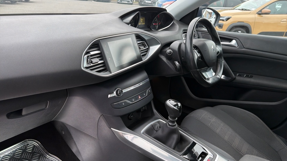Peugeot 308 1.2 PureTech 130 Allure 5dr Petrol Hatchback - Image 9