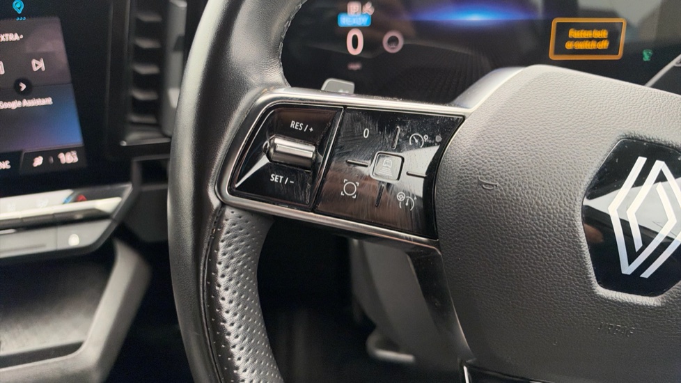 Renault Megane E-Tech EV60 160kW Iconic 60kWh Optimum Charge 5dr Auto Electric Hatchback - Image 26