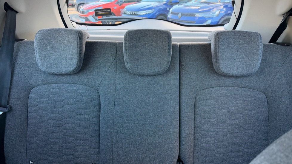 Renault Zoe 100kW i Iconic R135 50kWh 5dr Auto Electric Hatchback - Image 15