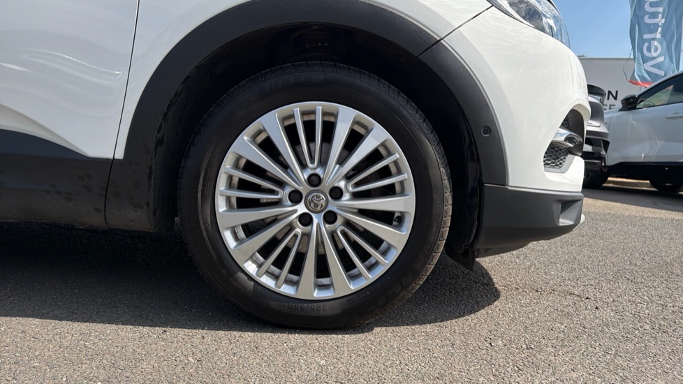 Vauxhall Grandland X 1.2 Turbo Tech Line Nav 5dr Petrol Hatchback - Image 7