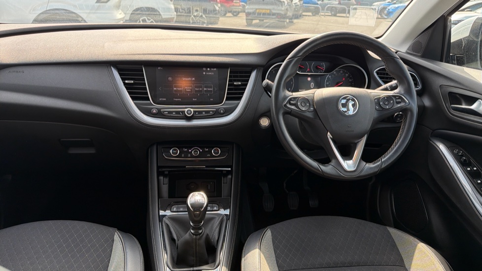 Vauxhall Grandland X 1.2 Turbo Tech Line Nav 5dr Petrol Hatchback - Image 10