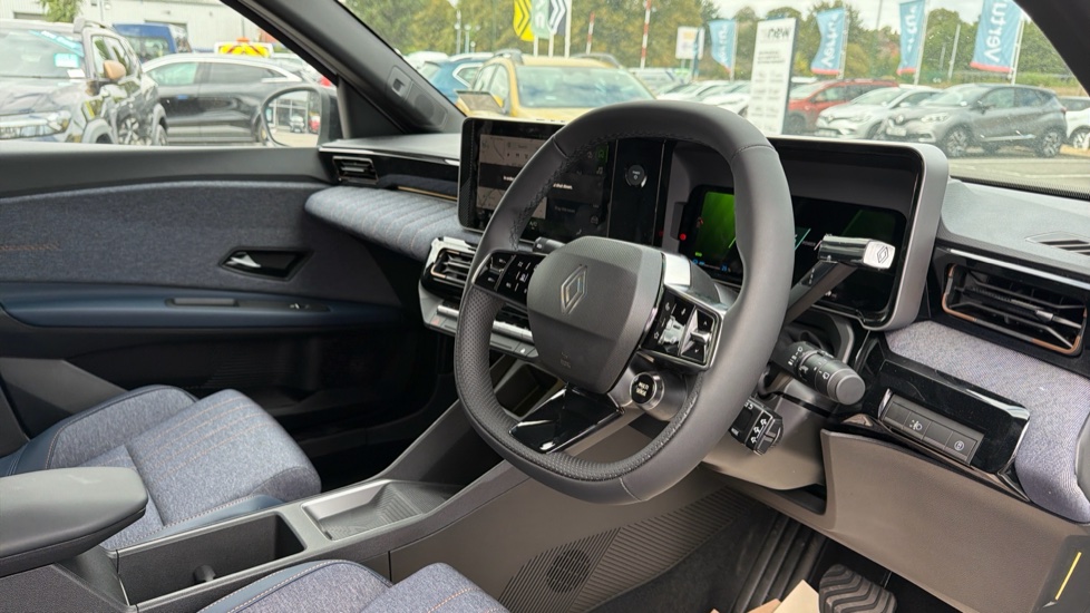 Renault 4 110kW Techno+ 52kWh Comfort range 5dr Auto Electric Estate - Image 11