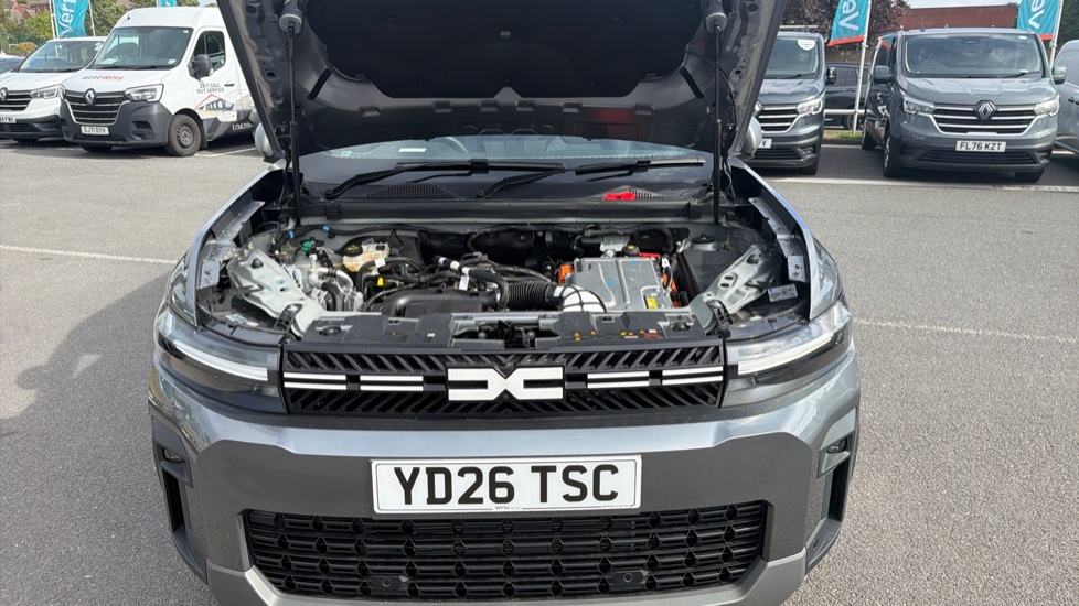 Dacia Bigster 1.8 Hybrid 155 Expression 5dr Auto Hybrid Estate - Image 8