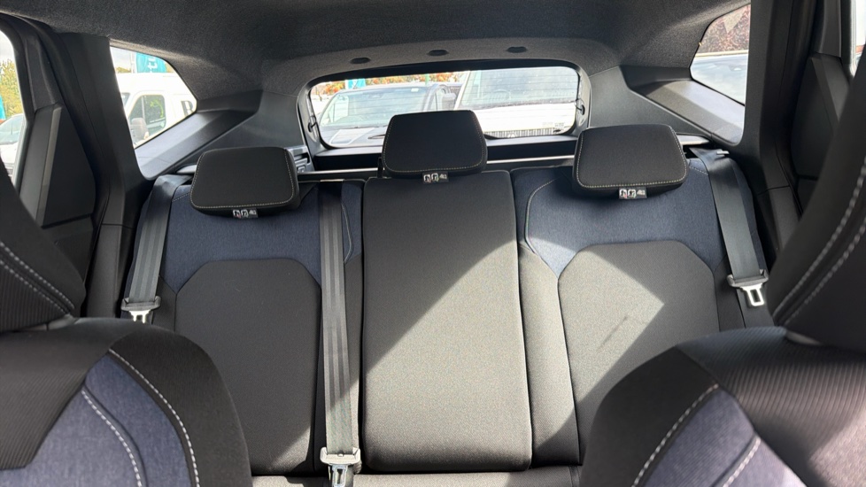 Dacia Bigster 1.8 Hybrid 155 Expression 5dr Auto Hybrid Estate - Image 15