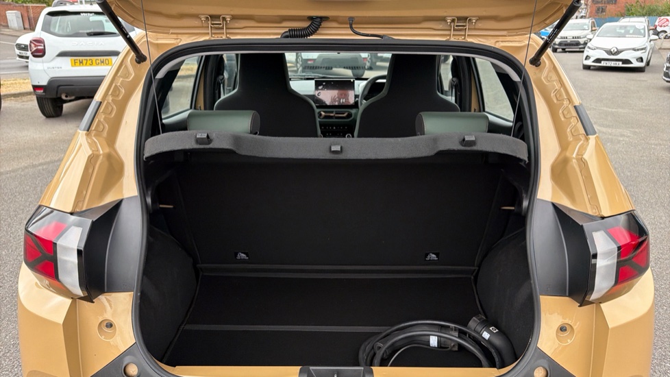 Dacia Spring 27kWh Extreme 65 48kW 5dr Auto Electric Hatchback - Image 4