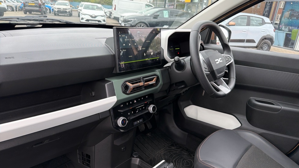 Dacia Spring 27kWh Extreme 65 48kW 5dr Auto Electric Hatchback - Image 9