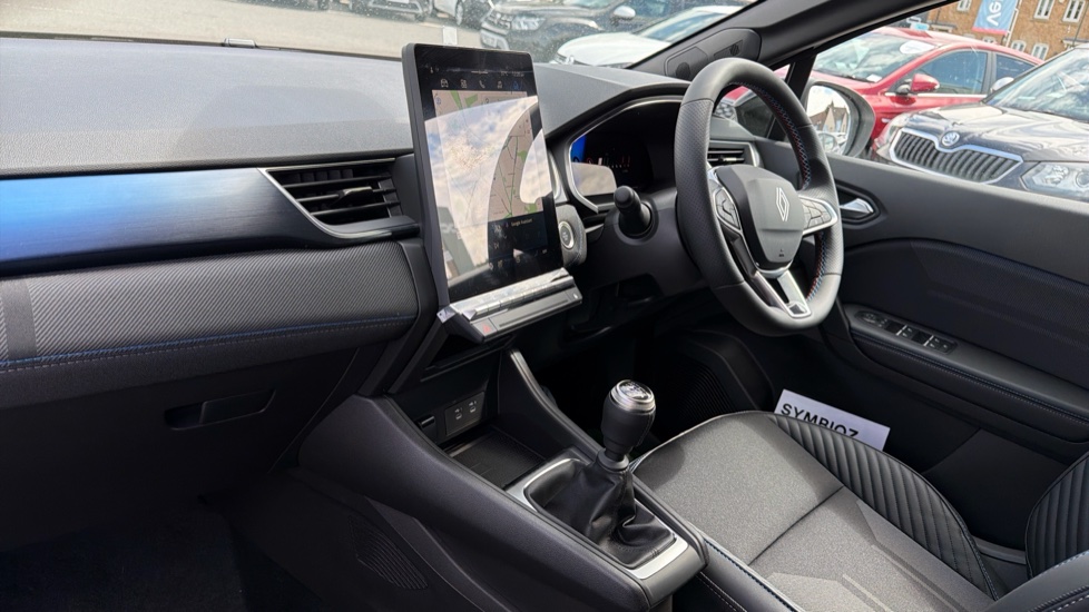 Renault Symbioz 1.3 TCe 140 Techno Esprit Alpine 5dr Petrol Estate - Image 9