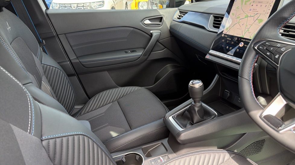 Renault Symbioz 1.3 TCe 140 Techno Esprit Alpine 5dr Petrol Estate - Image 14