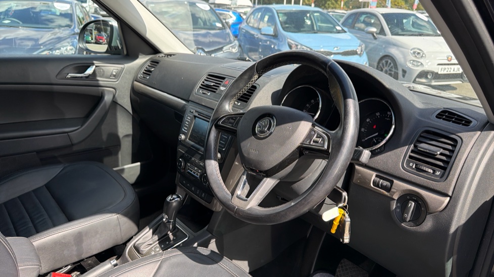 Skoda Yeti Outdoor 2.0 TDI CR [170] Elegance 4x4 5dr DSG Diesel Estate - Image 11