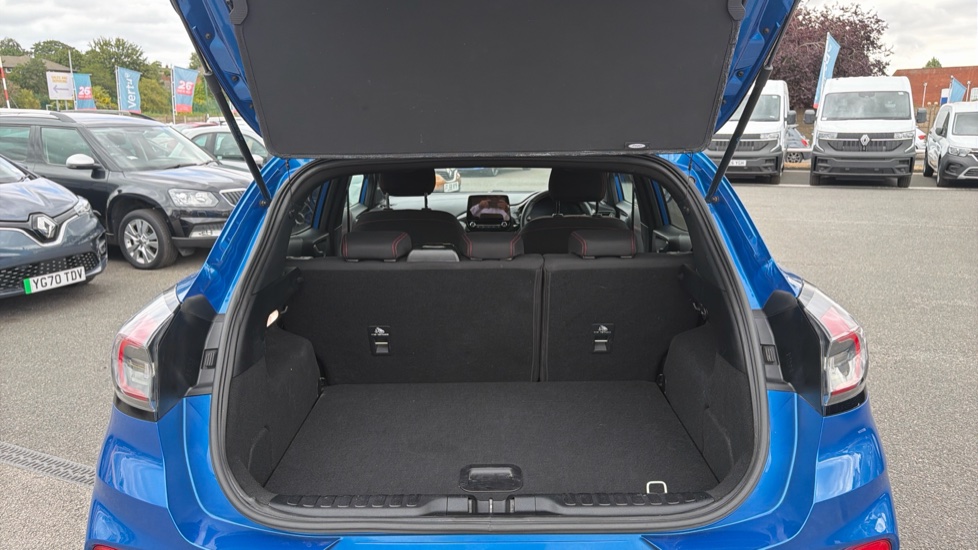 Ford Puma 1.0 EcoBoost Hybrid mHEV ST-Line 5dr Petrol Hatchback - Image 4