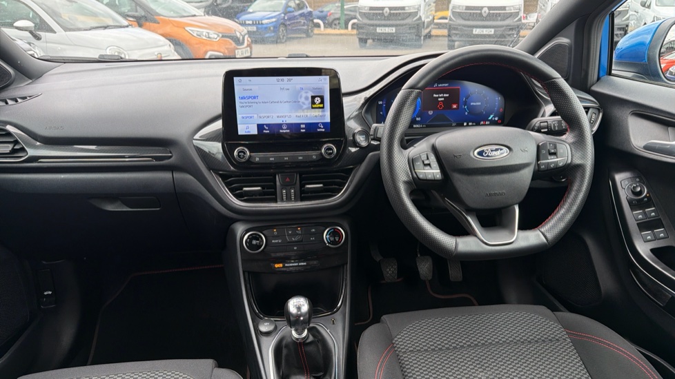 Ford Puma 1.0 EcoBoost Hybrid mHEV ST-Line 5dr Petrol Hatchback - Image 10