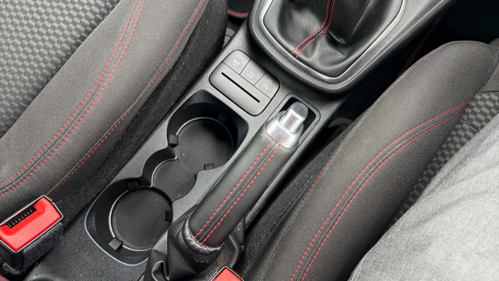 Ford Puma 1.0 EcoBoost Hybrid mHEV ST-Line 5dr Petrol Hatchback - Image 30
