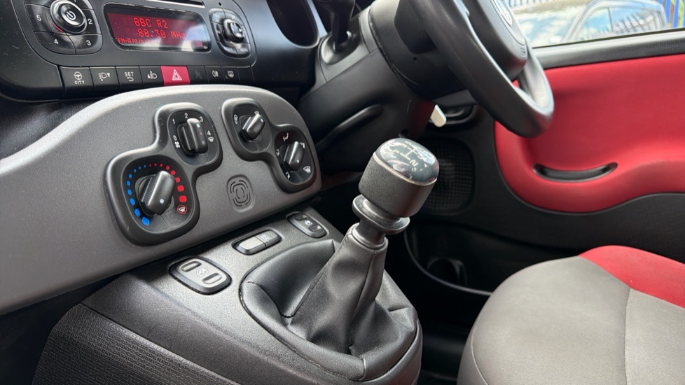 Fiat Panda 1.2 Easy 5dr Petrol Hatchback - Image 13