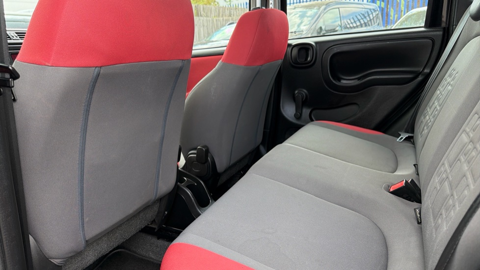 Fiat Panda 1.2 Easy 5dr Petrol Hatchback - Image 16