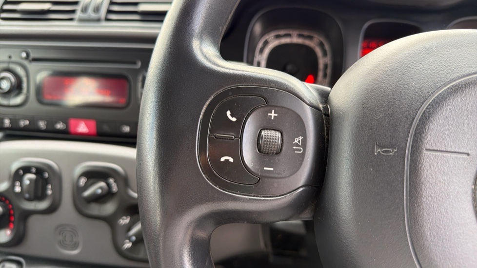 Fiat Panda 1.2 Easy 5dr Petrol Hatchback - Image 22
