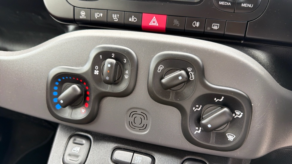 Fiat Panda 1.2 Easy 5dr Petrol Hatchback - Image 23